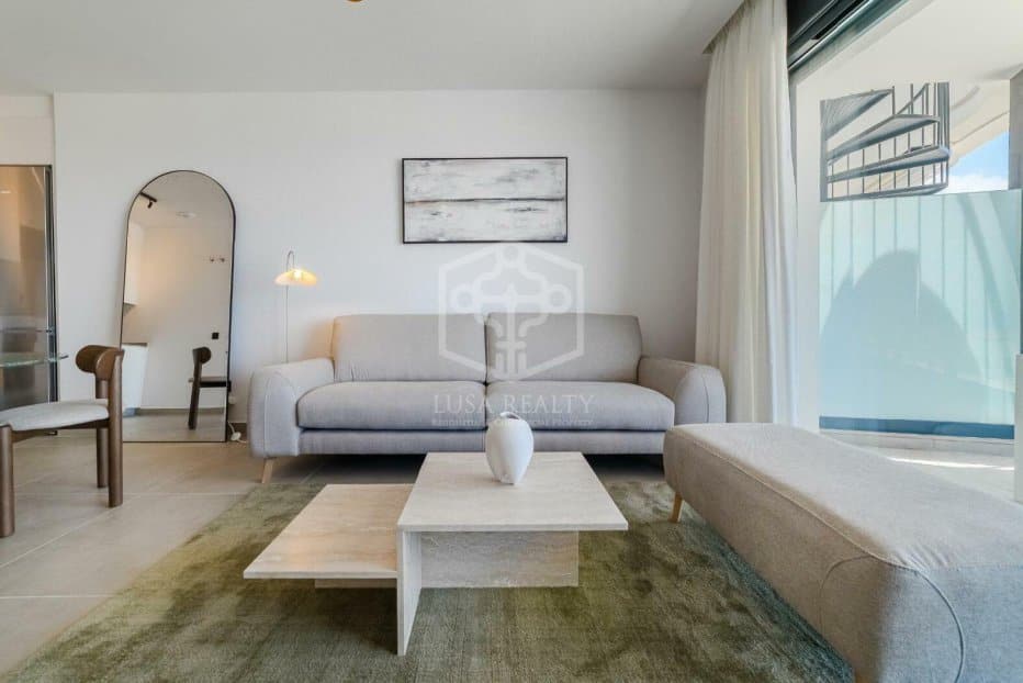 Huoneisto Adeje, Tenerife, Espanja 2 makuuhuonetta, 99 m2 No. 130903