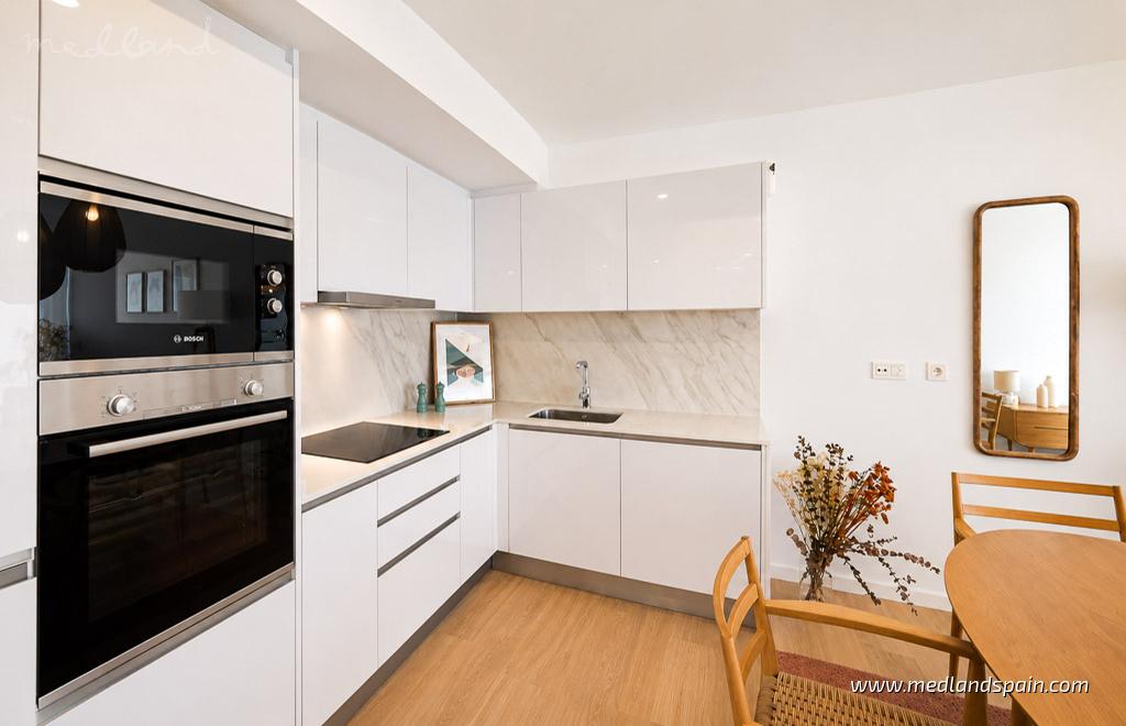 Apartamento en Estepona, Málaga, España 3 dormitorios, 105 m2 No. 129801