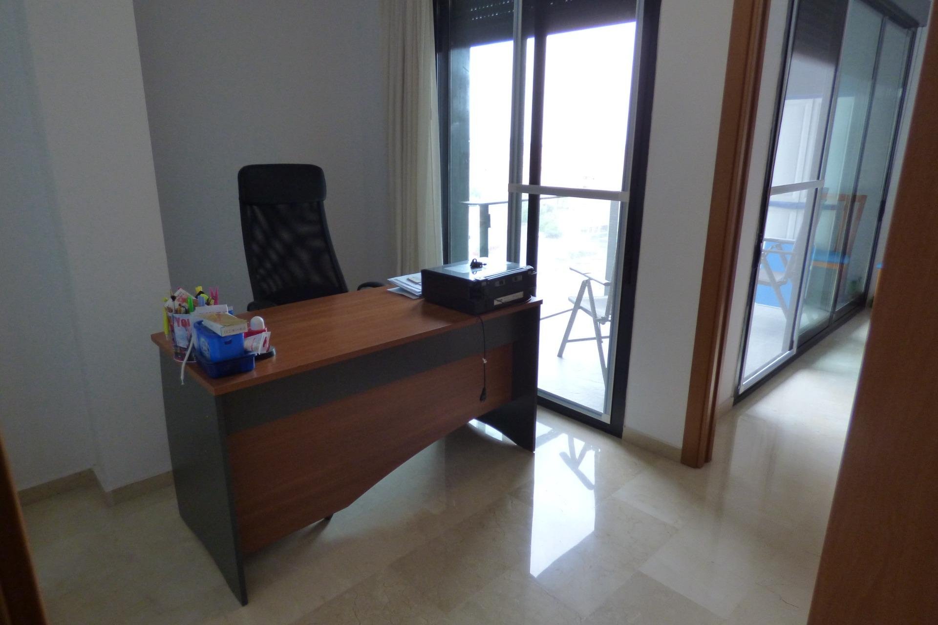 Penthouse in Alicante, Spain 4 bedrooms, 216 sq.m. No. 128830