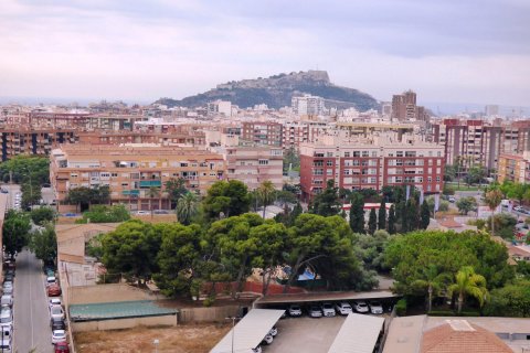 Ático en Alicante, España 4 dormitorios, 216 m2 No. 128830