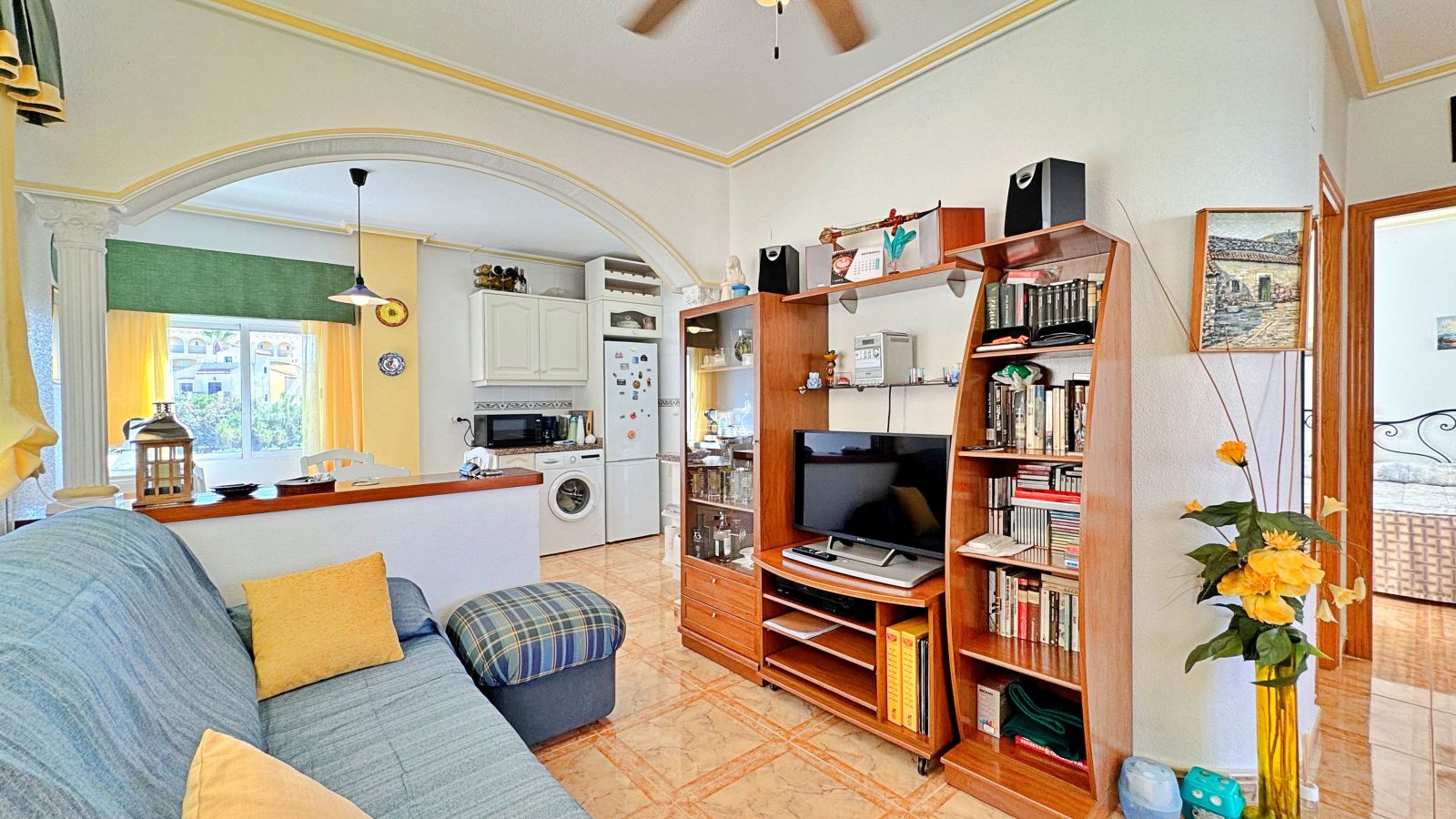 Apartamento en La Zenia, Alicante, España 2 dormitorios, 64 m2 No. 131925