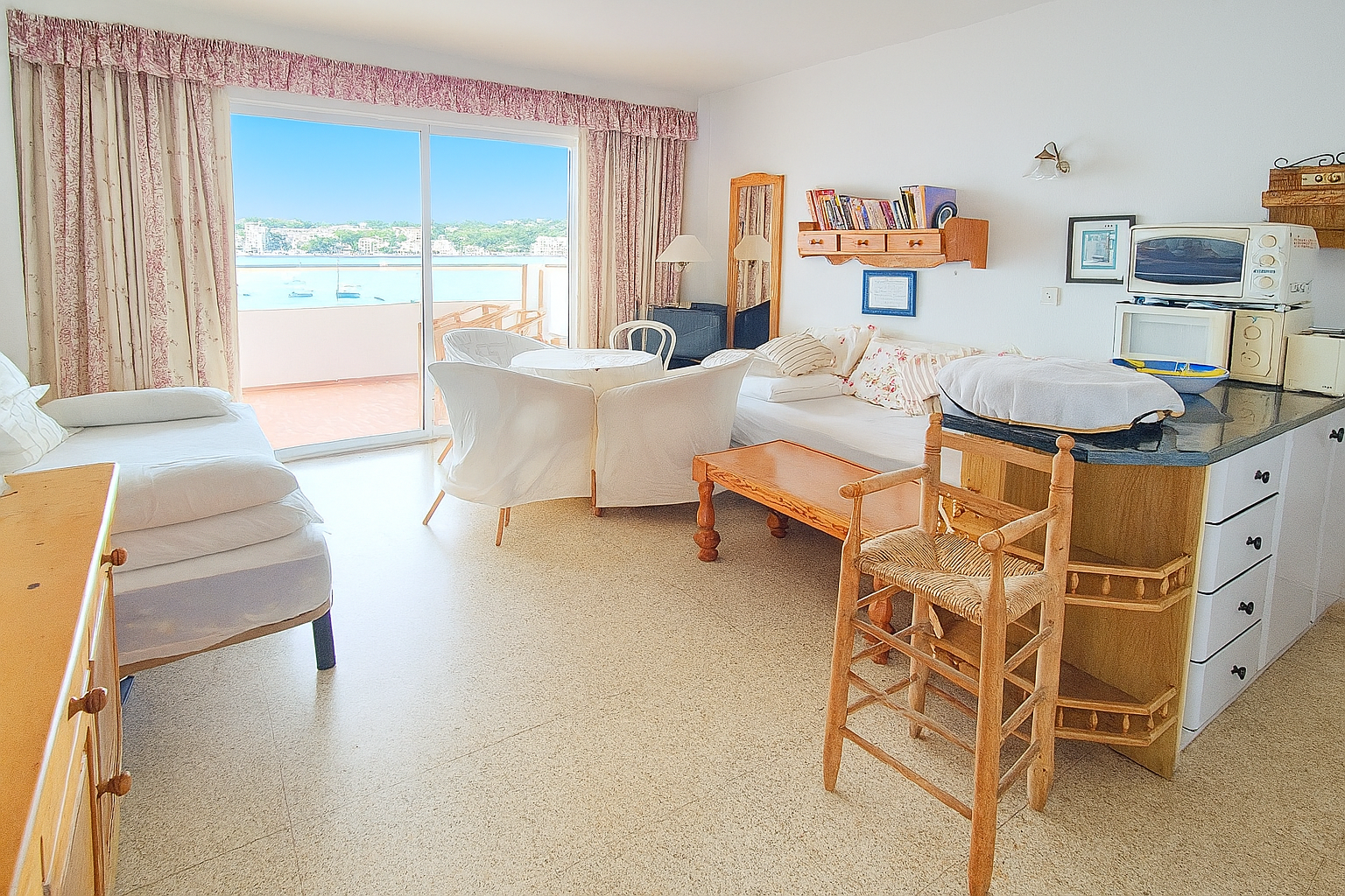 Huoneisto Santa Ponsa, Mallorca, Espanja 2 makuuhuonetta, 76 m2 No. 129310