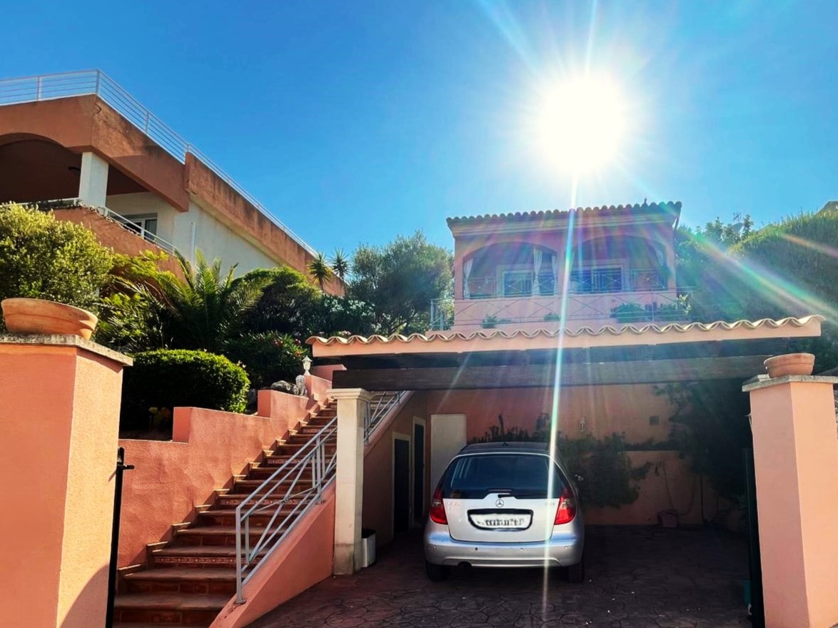 Villa i Mallorca, Spanien 4 sovrum, 265 kvm. Nr. 129312