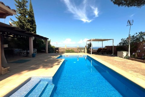 Villa à Mallorca, Espagne 4 chambres, 265 m2 No. 129312