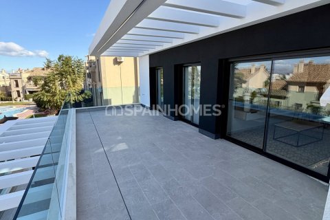 Apartamento en Algorfa, Alicante, España 2 dormitorios, 68 m2 No. 120774