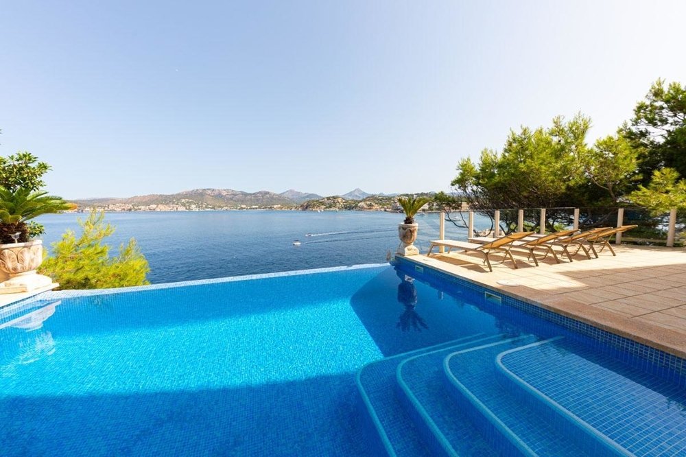 Villa in Santa Ponsa, Mallorca, Spanien 4 Schlafzimmer, 350 m2 Nr. 132845