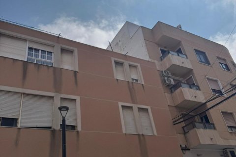 Apartment in Guardamar del Segura, Alicante, Spain 5 bedrooms, 140 sq.m. No. 131576
