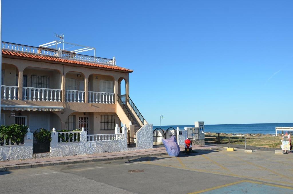 Bungalow en La Mata, Alicante, España 3 dormitorios, 120 m2 No. 131577