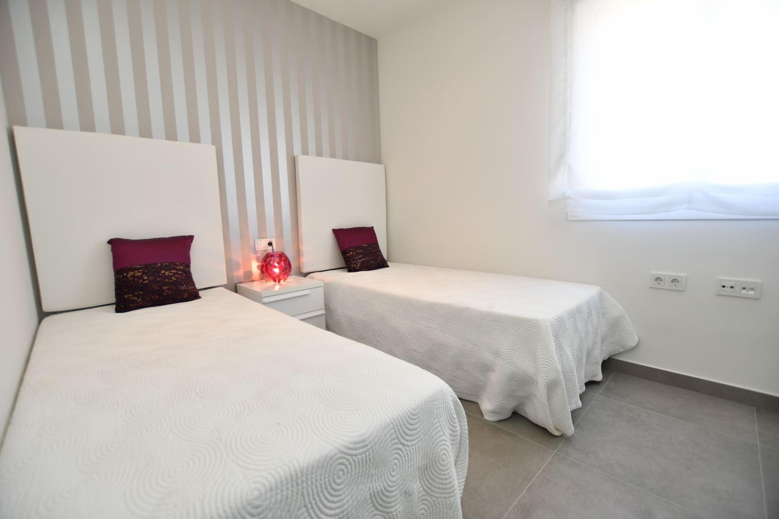 Bungalow à San Miguel de Salinas, Alicante, Espagne 3 chambres, 73 m2 No. 131388