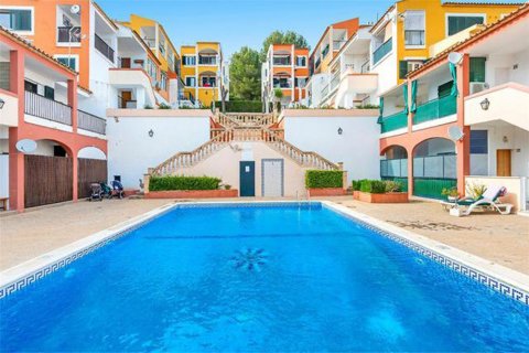 Apartamento en Santa Ponsa, Mallorca, España 2 dormitorios, 64 m2 No. 129956