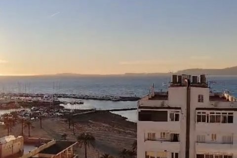 Apartment in L'Arenal, Mallorca, Spain 4 bedrooms, 108 sq.m. No. 129957