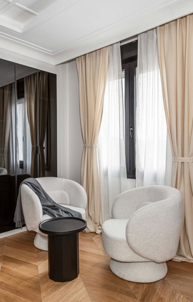 Huoneisto Madrid, Espanja 4 makuuhuonetta, 431 m2 No. 122743