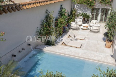 Lägenhet i Estepona, Malaga, Spanien 3 sovrum, 83 kvm. Nr. 131095