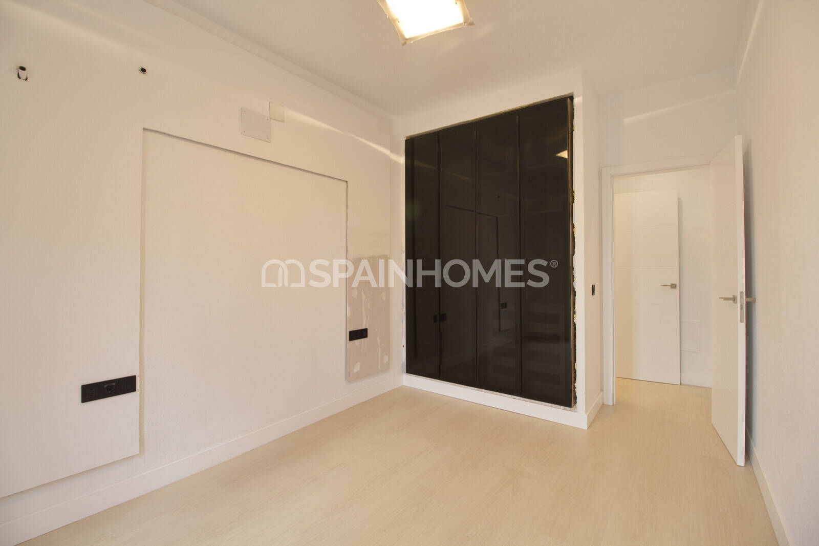 Квартира в Малага, Испания 2 спальни, 60м2 №120725