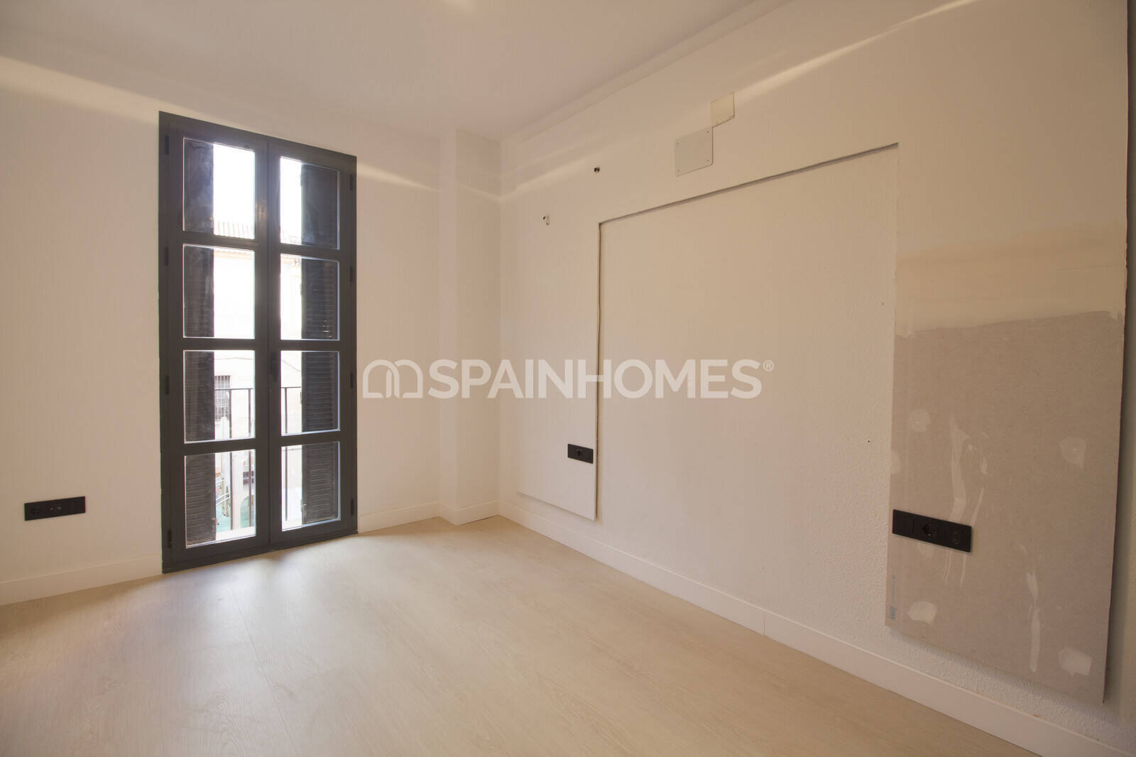 Квартира в Малага, Испания 2 спальни, 60м2 №120725