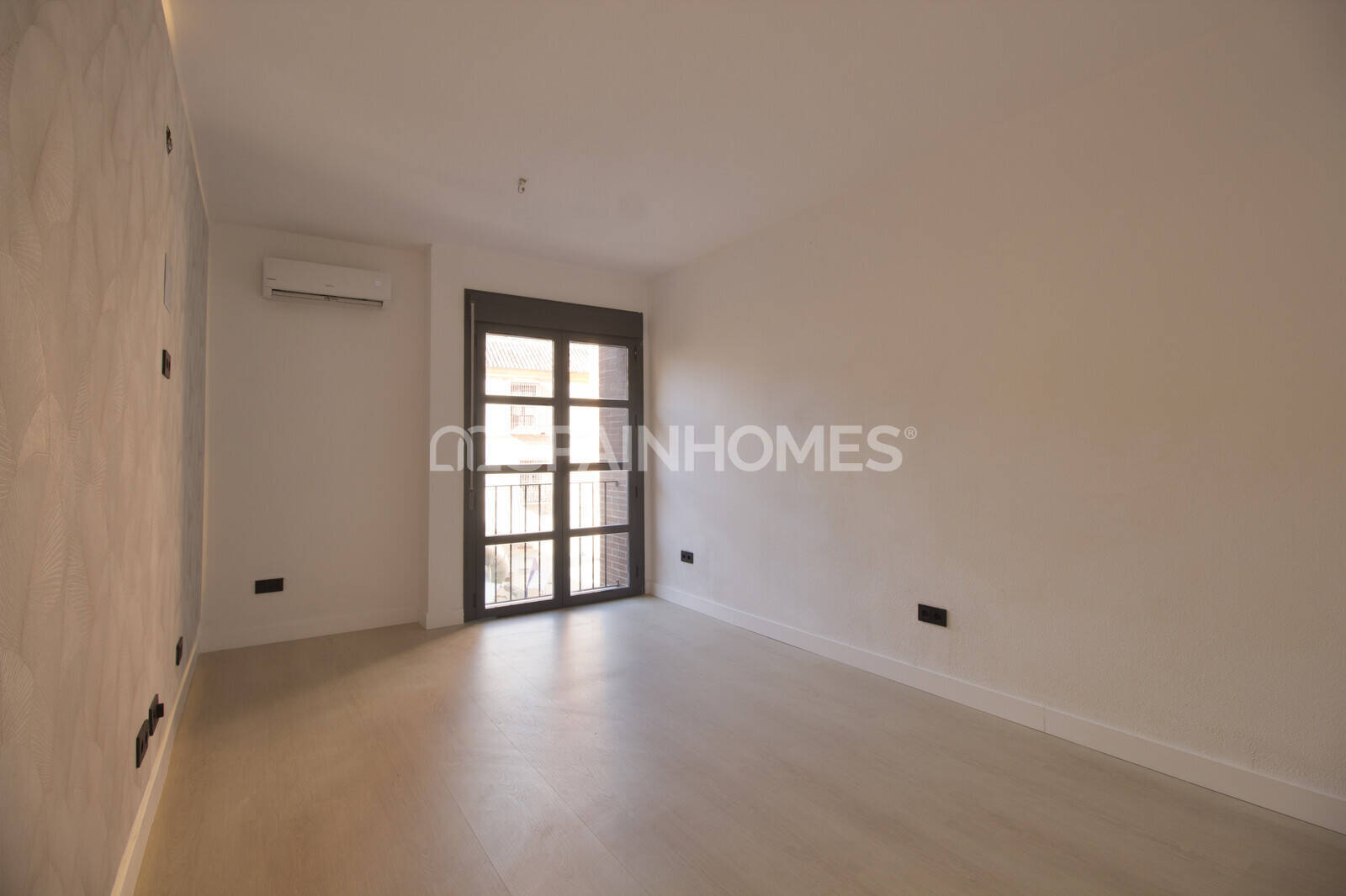 Квартира в Малага, Испания 2 спальни, 60м2 №120725