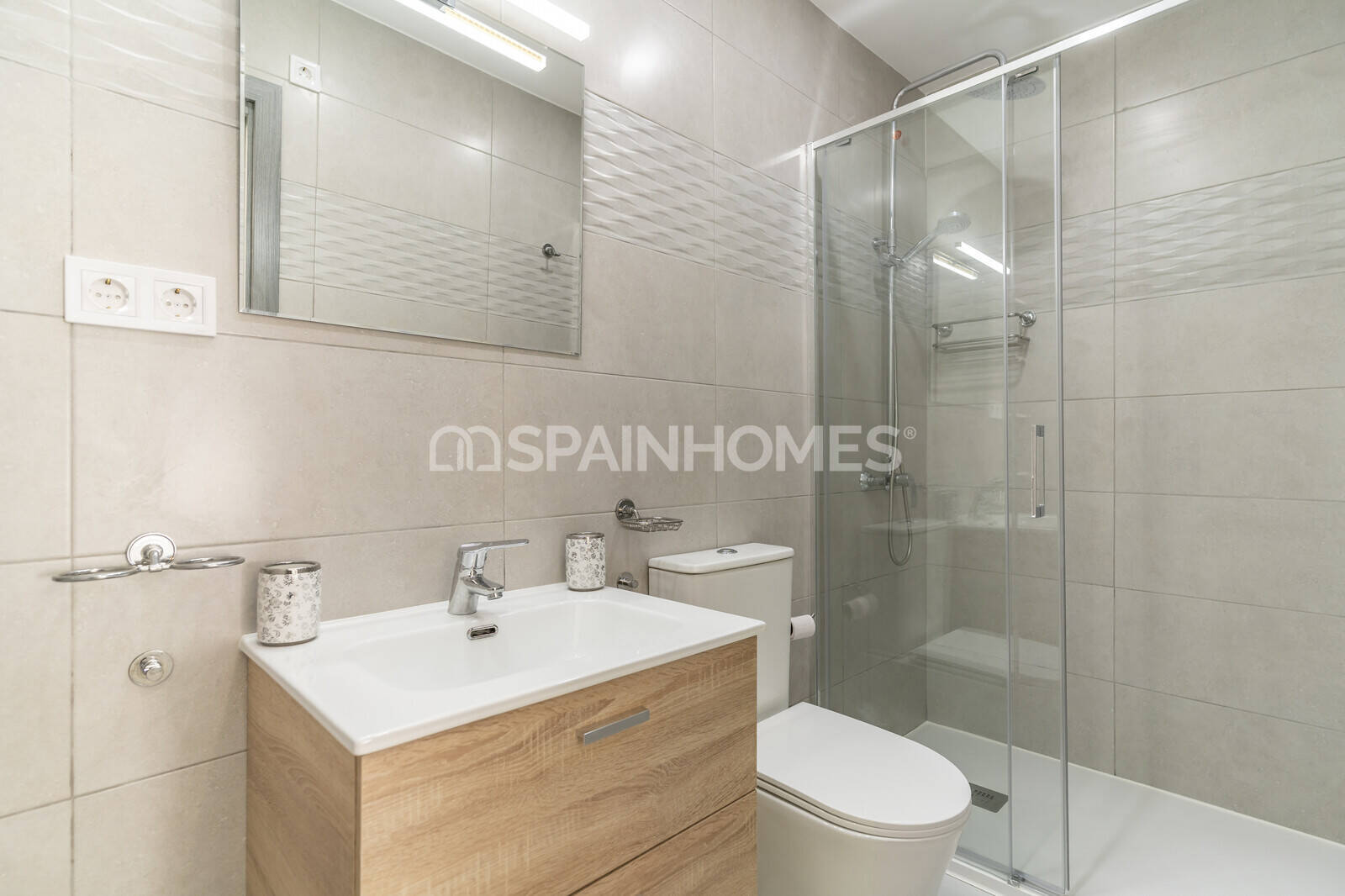 Villa i Benalmadena, Malaga, Spanien 7 sovrum, 350 kvm. Nr. 132874