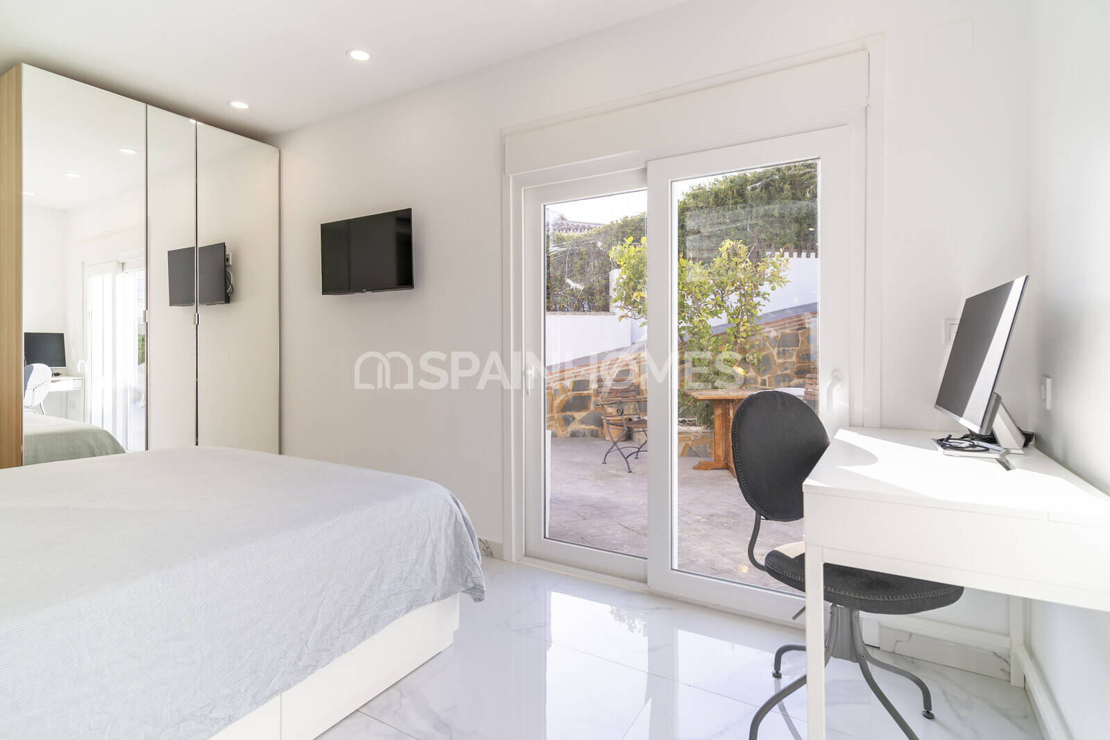 Villa i Benalmadena, Malaga, Spanien 7 sovrum, 350 kvm. Nr. 132874