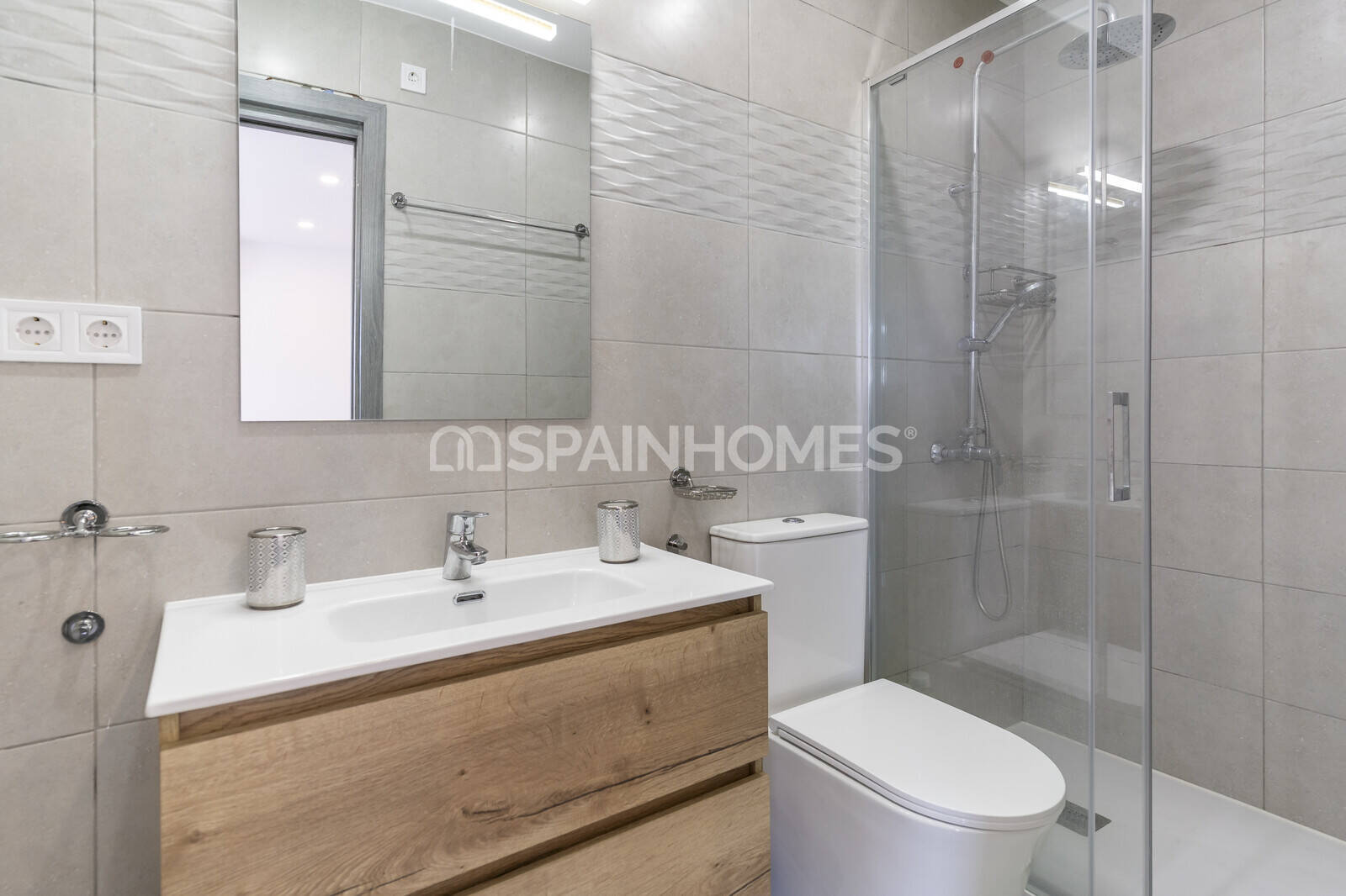 Villa i Benalmadena, Malaga, Spanien 7 sovrum, 350 kvm. Nr. 132874
