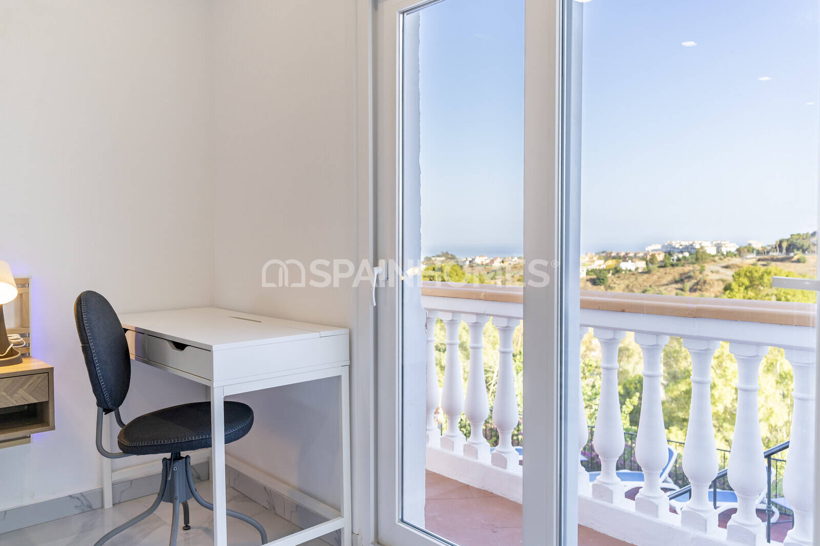 Villa i Benalmadena, Malaga, Spanien 7 sovrum, 350 kvm. Nr. 132874