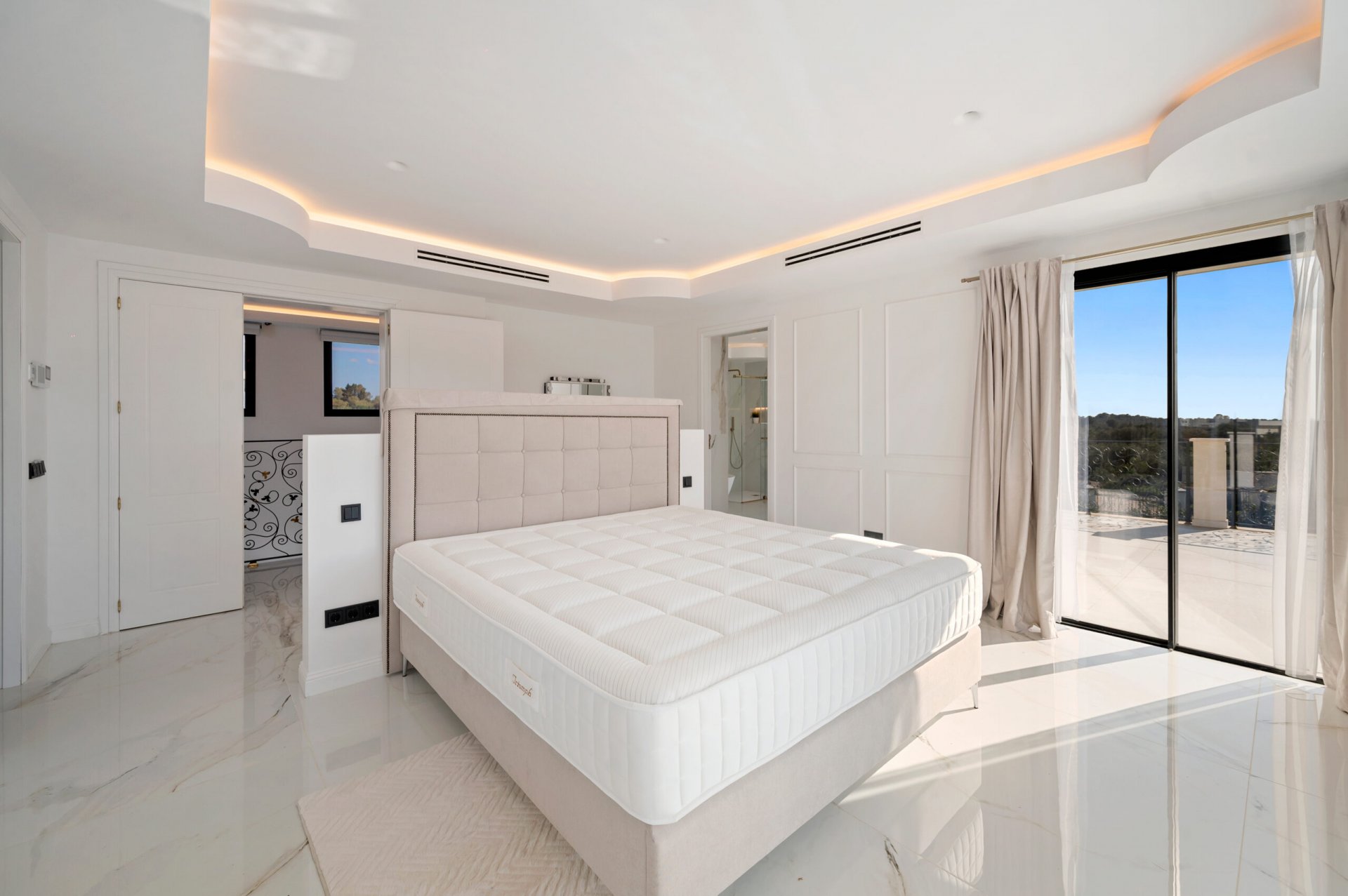 Villa in Son Gual, Mallorca, Spanien 4 Schlafzimmer, 346 m2 Nr. 128152