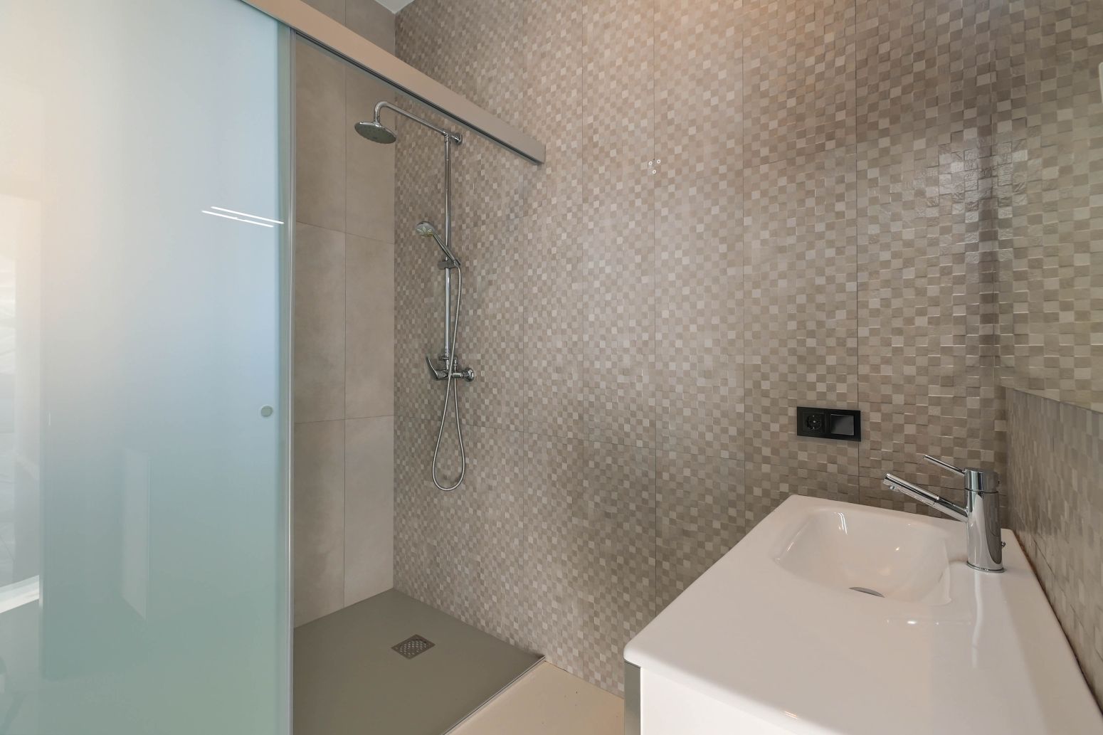 Huvila Benissa, Alicante, Espanja 6 makuuhuonetta, 745 m2 No. 120413