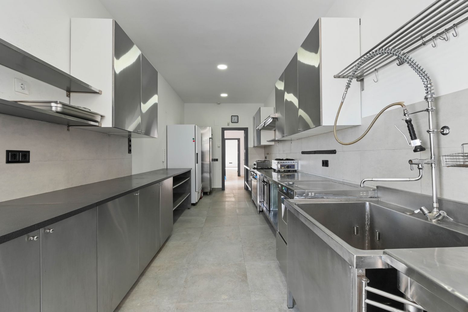 Huvila Benissa, Alicante, Espanja 6 makuuhuonetta, 745 m2 No. 120413