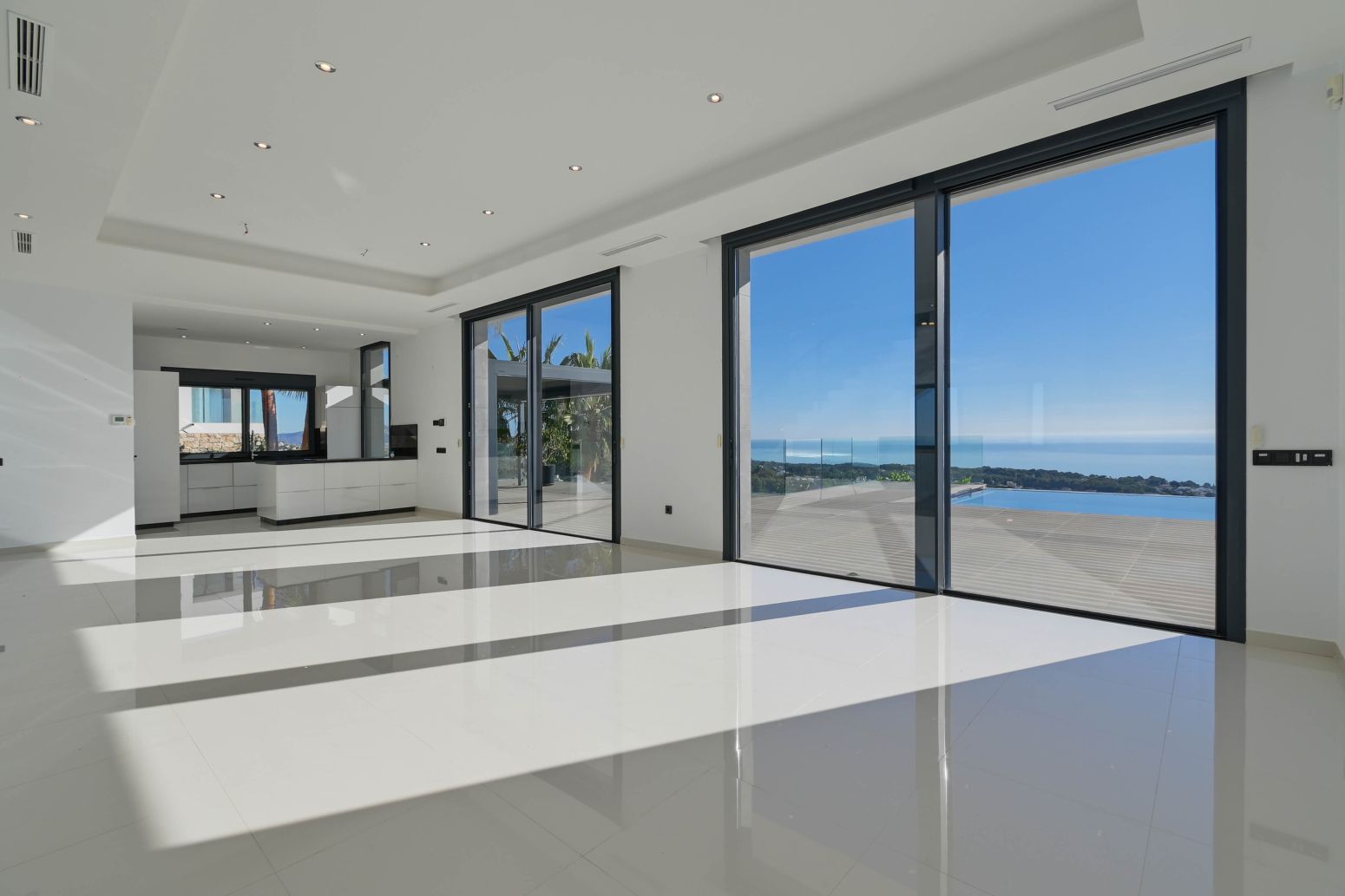 Huvila Benissa, Alicante, Espanja 6 makuuhuonetta, 745 m2 No. 120413