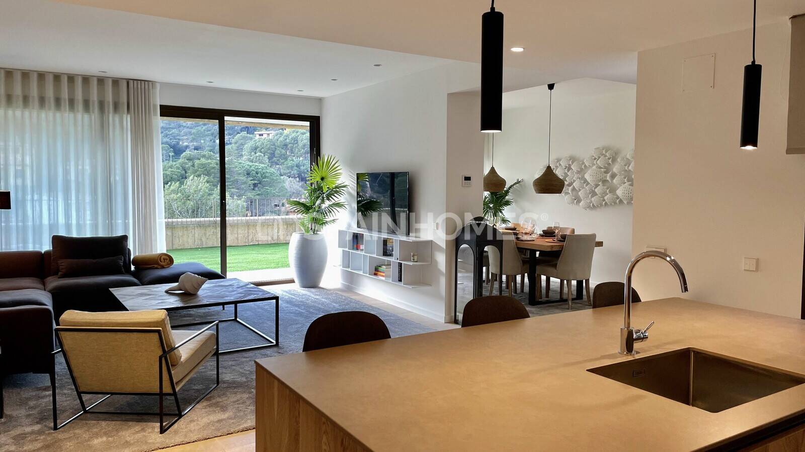Apartment à Begur, Girona, Espagne 4 chambres, 121 m2 No. 124684