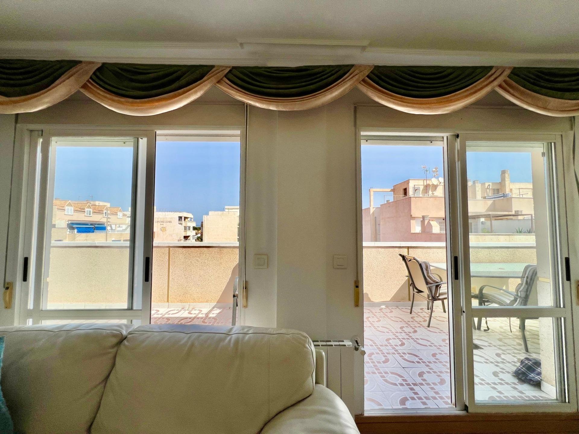 Penthäuser in La Mata, Alicante, Spanien 3 Schlafzimmer, 130 m2 Nr. 130593