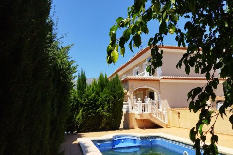 Huvila Calpe, Alicante, Espanja 6 makuuhuonetta, 304 m2 No. 122000