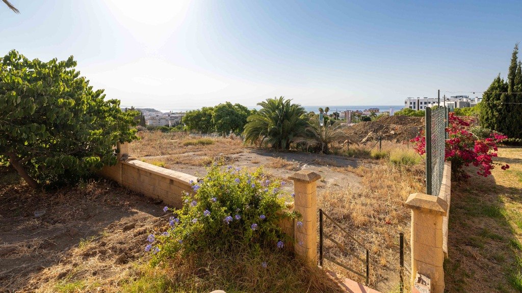 Villa in Estepona, Malaga, Spain 6 bedrooms, 264 sq.m. No. 124814