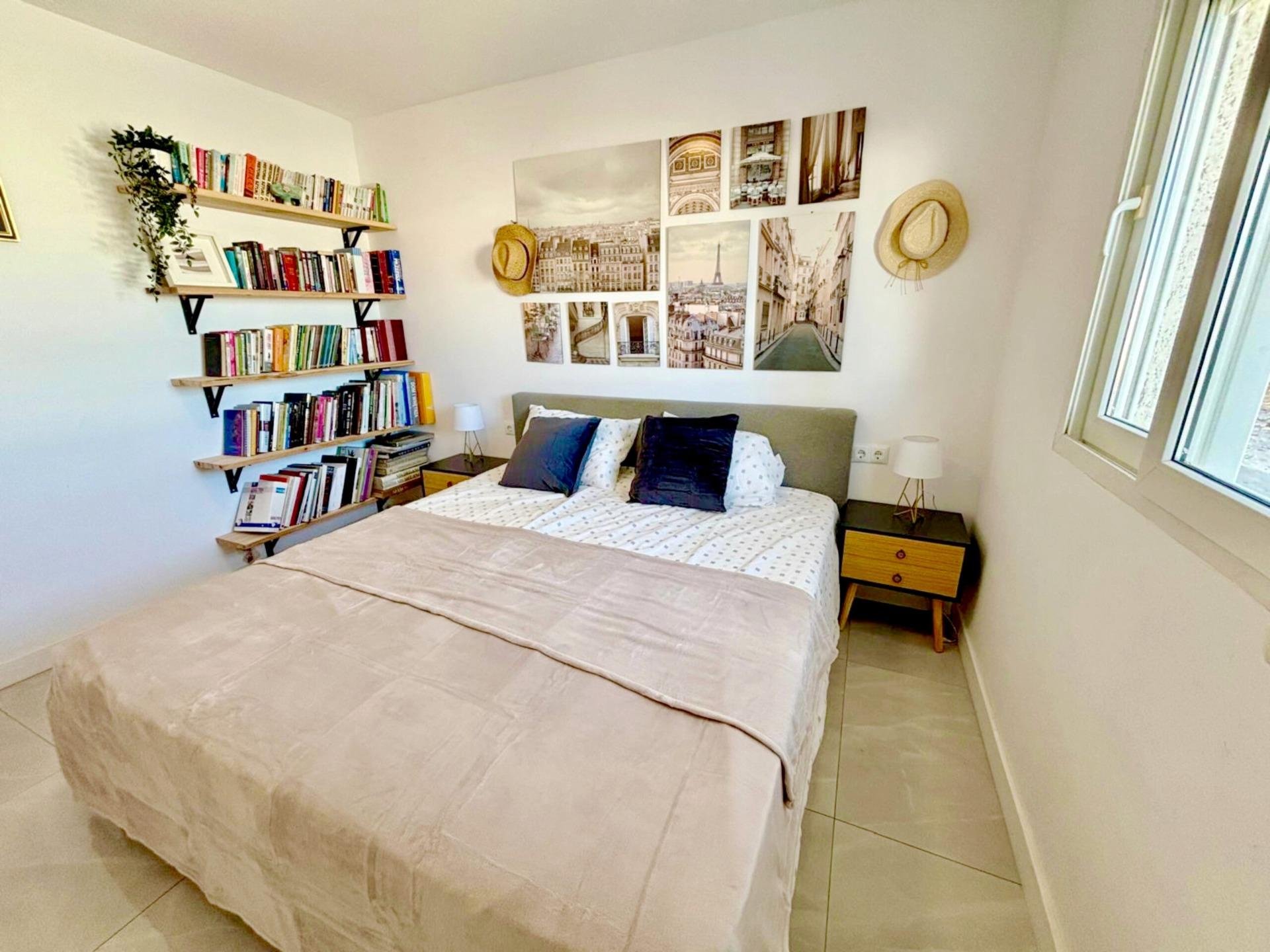 House à San Miguel de Salinas, Alicante, Espagne 4 chambres, 300 m2 No. 128697