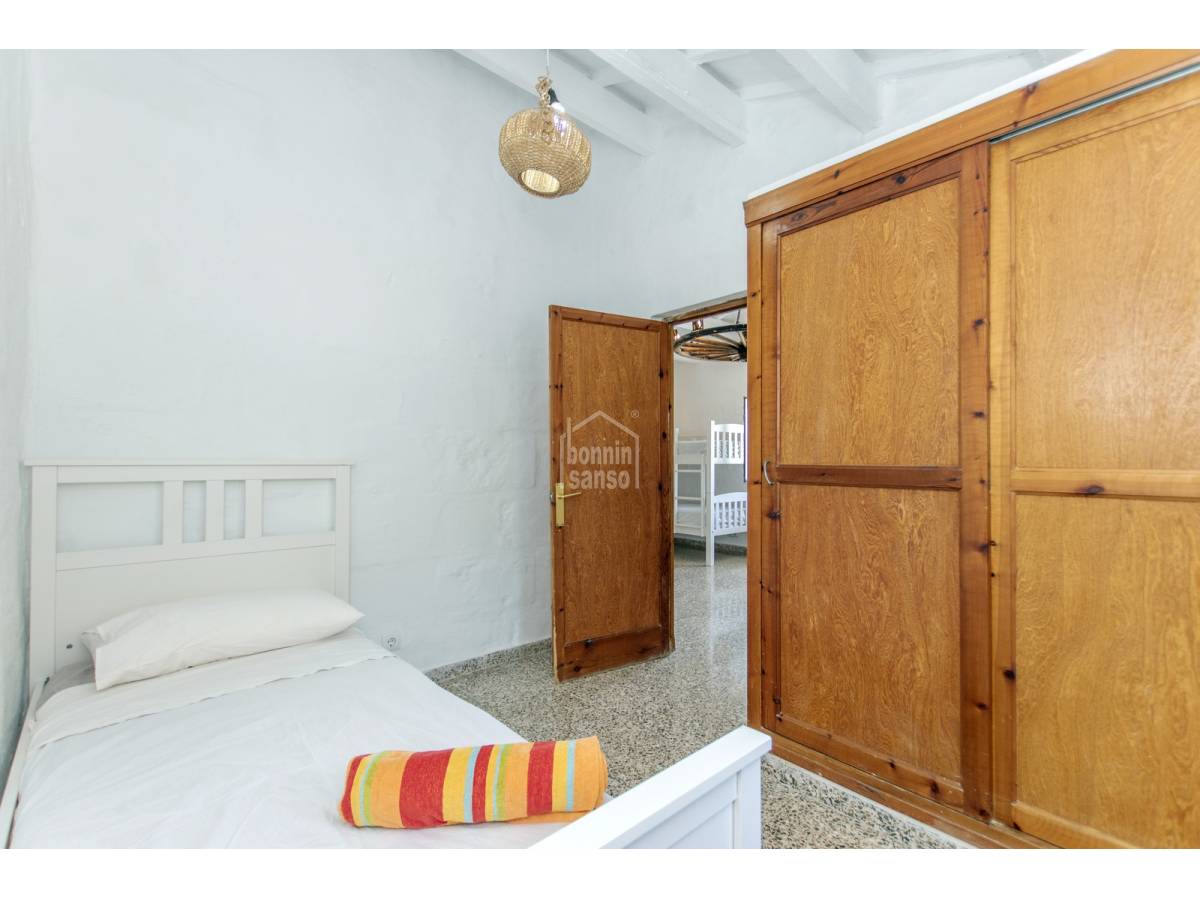 Hus i Alaior, Menorca, Spanien 3 sovrum, 170 kvm. Nr. 128008