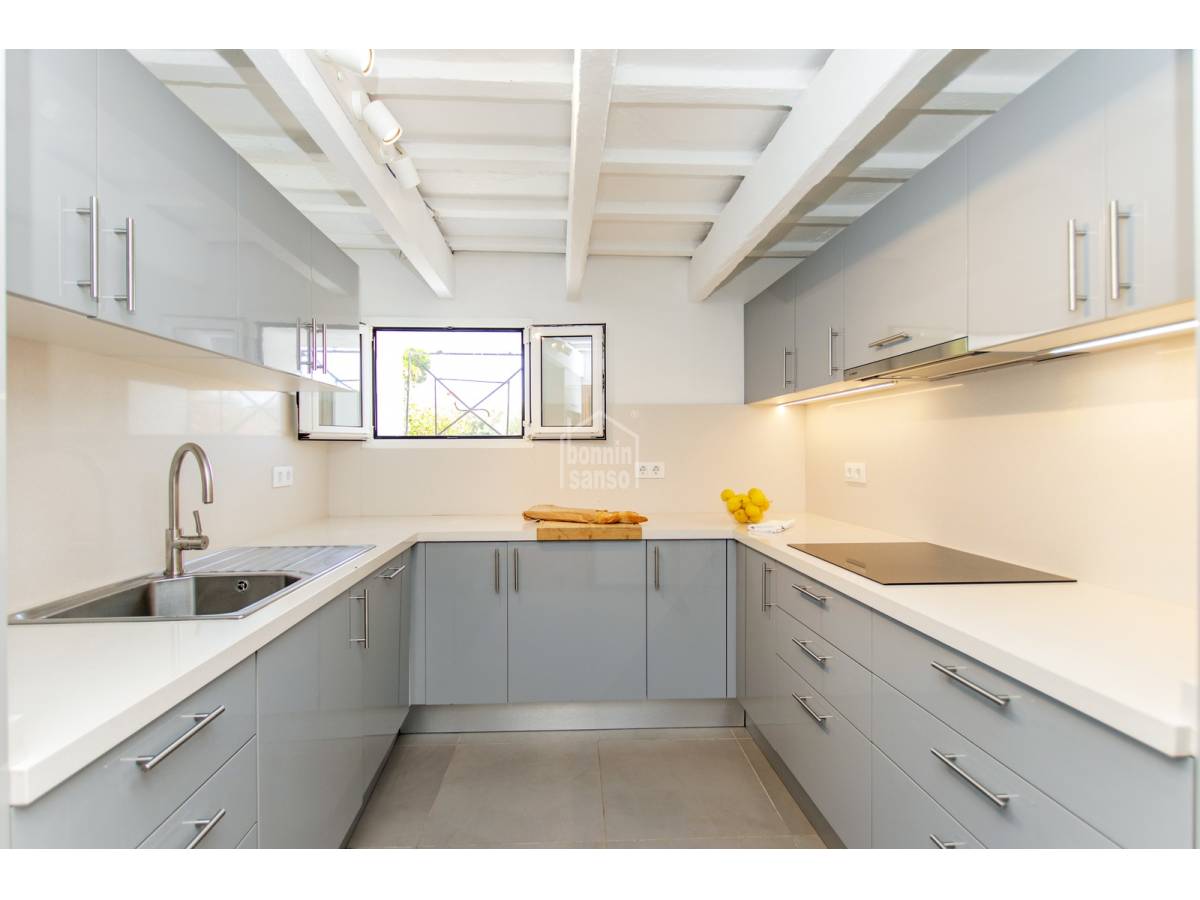 Hus i Alaior, Menorca, Spanien 3 sovrum, 170 kvm. Nr. 128008