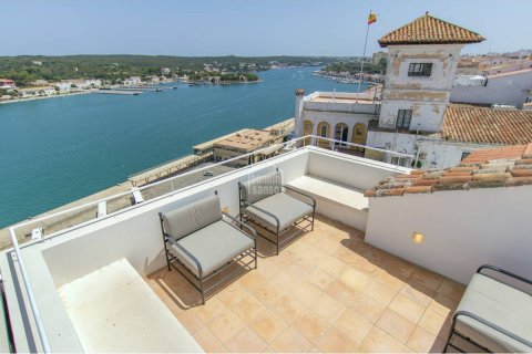 Casa adosada en Mahon, Menorca, España 6 dormitorios, 571 m2 No. 127960