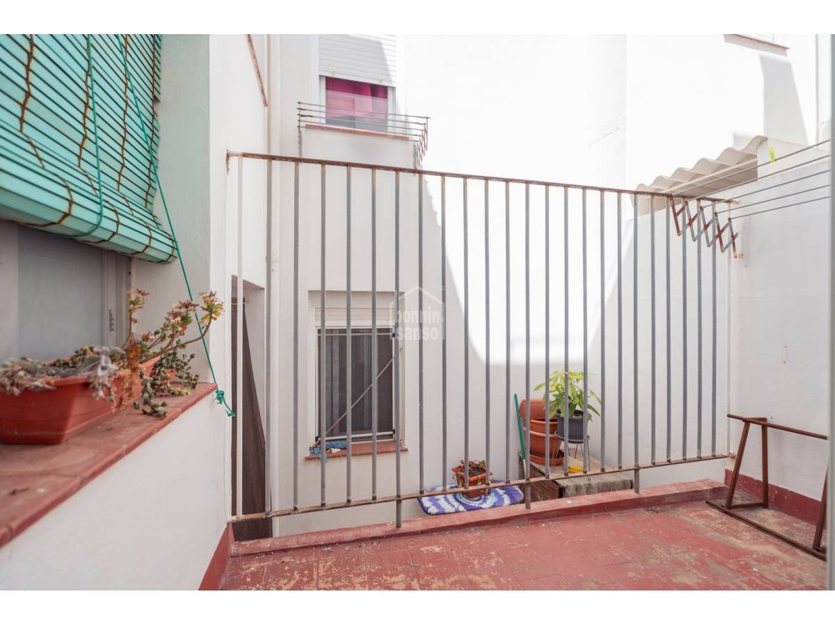 Huoneisto Es Castell, Menorca, Espanja 3 makuuhuonetta, 98 m2 No. 127958