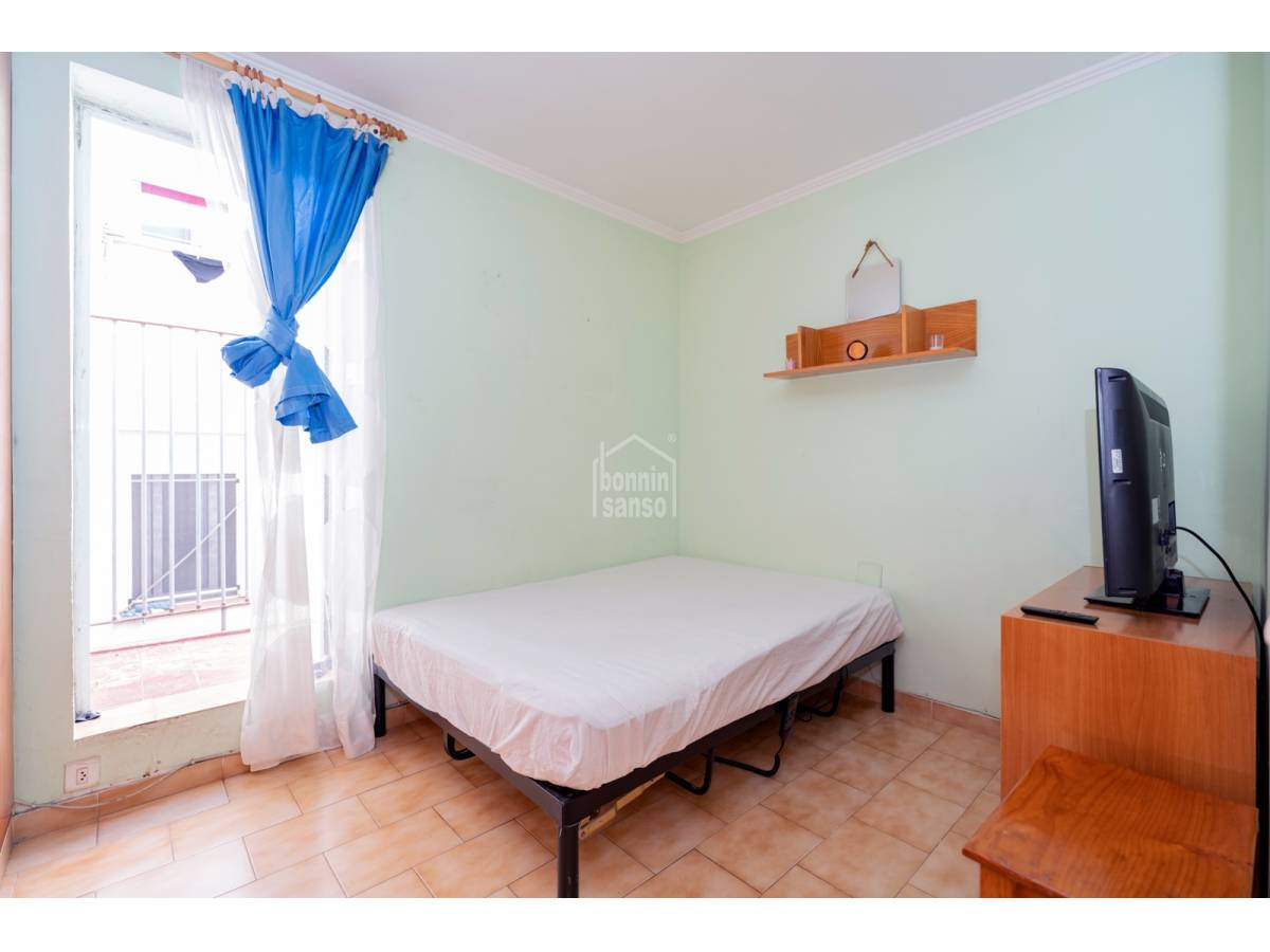 Huoneisto Es Castell, Menorca, Espanja 3 makuuhuonetta, 98 m2 No. 127958