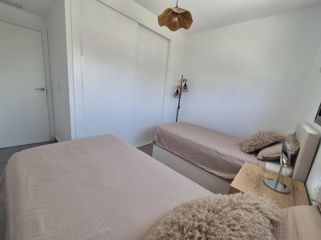 Apartment in Villamartin, Alicante, Spain 2 bedrooms, 72 sq.m. No. 128677