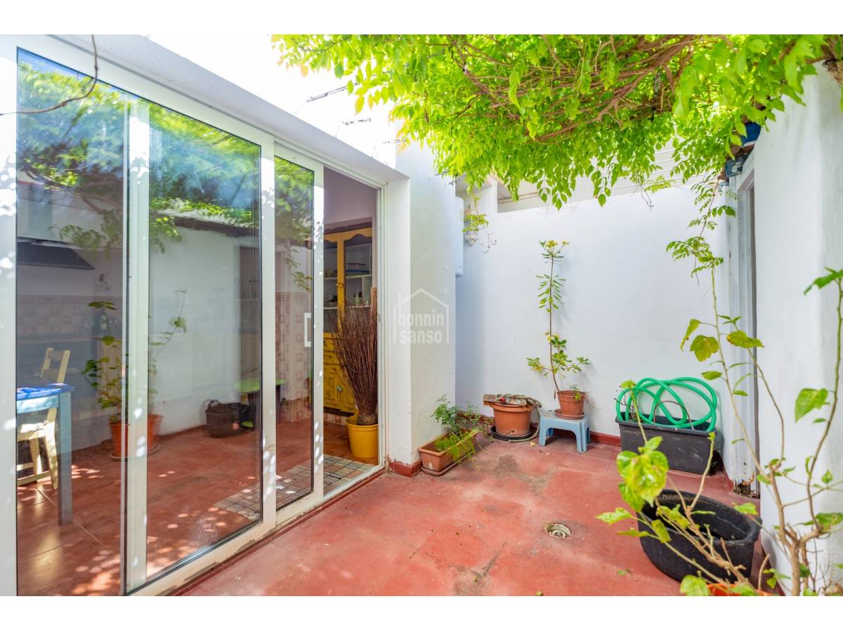 Townhouse in Es Castell, Menorca, Spain 5 bedrooms, 320 sq.m. No. 127946