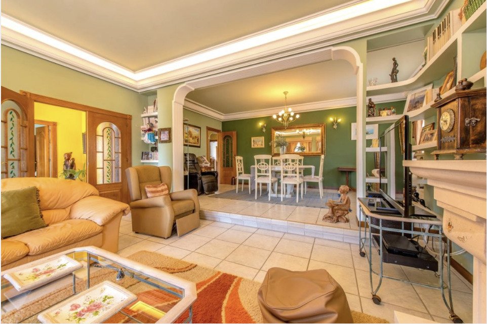 Villa in La Mata, Alicante, Spain 6 bedrooms, 440 sq.m. No. 125978