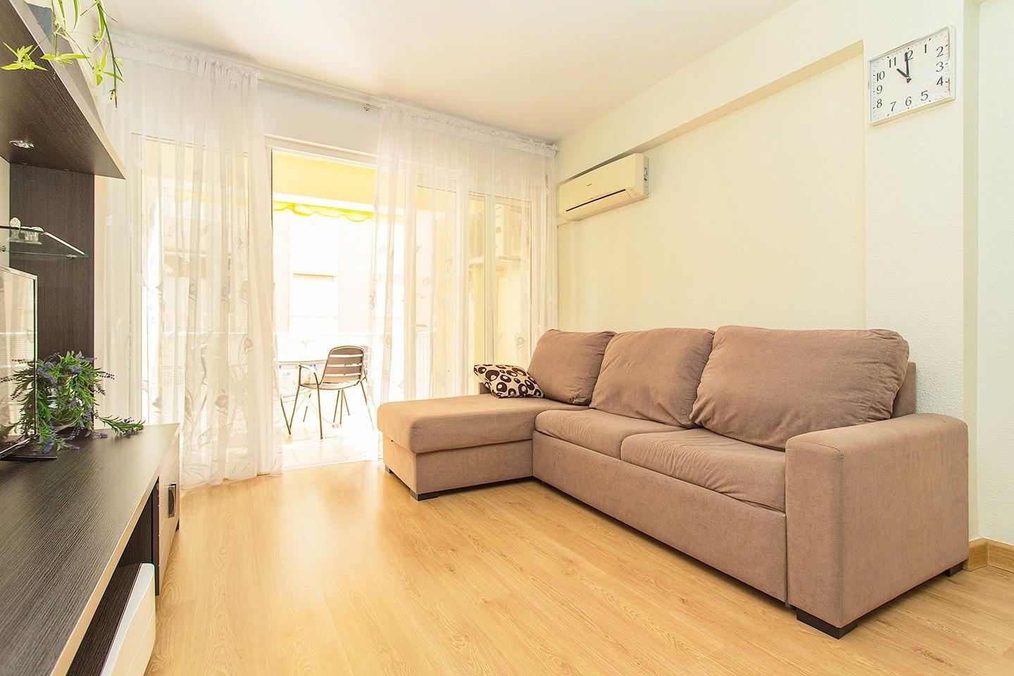 Lägenhet i Torrevieja, Alicante, Spanien 3 sovrum, 125 kvm. Nr. 129388