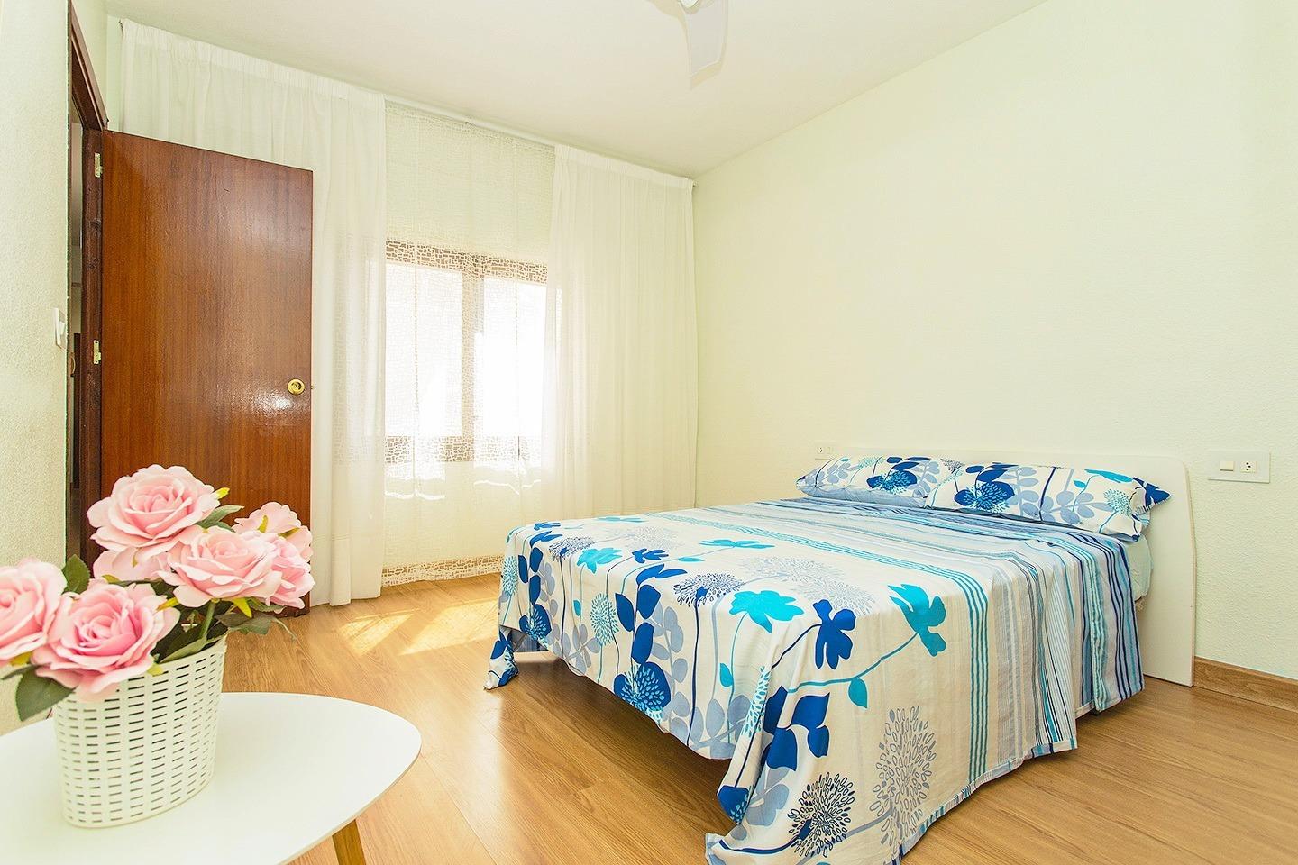 Lägenhet i Torrevieja, Alicante, Spanien 3 sovrum, 125 kvm. Nr. 129388