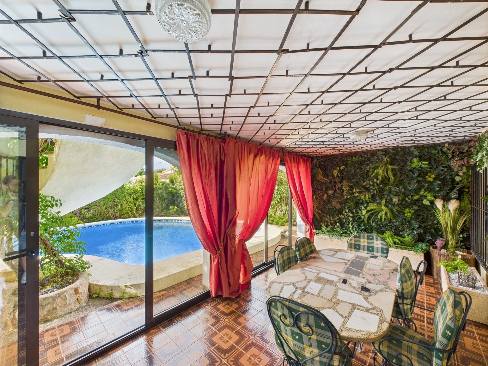 House in Denia, Alicante, Spain 4 bedrooms, 270 sq.m. No. 130283