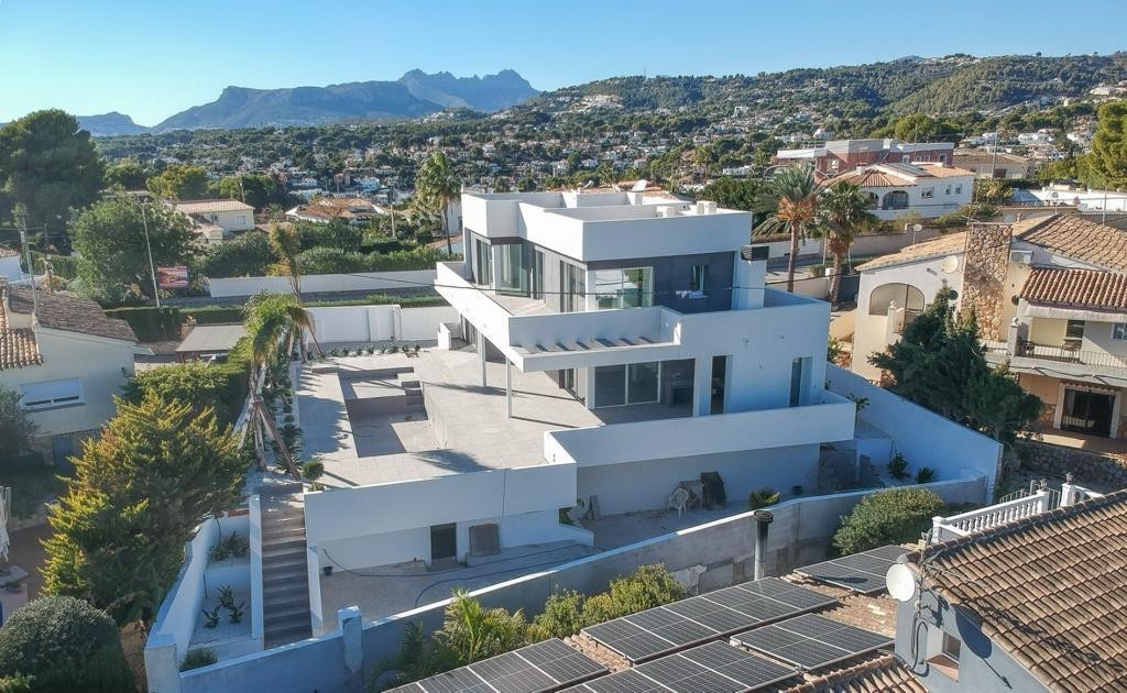 Villa a Moraira, Alicante, Spagna 6 camere da letto, 547 mq. N° 122724