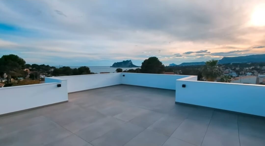 Villa a Moraira, Alicante, Spagna 6 camere da letto, 547 mq. N° 122724