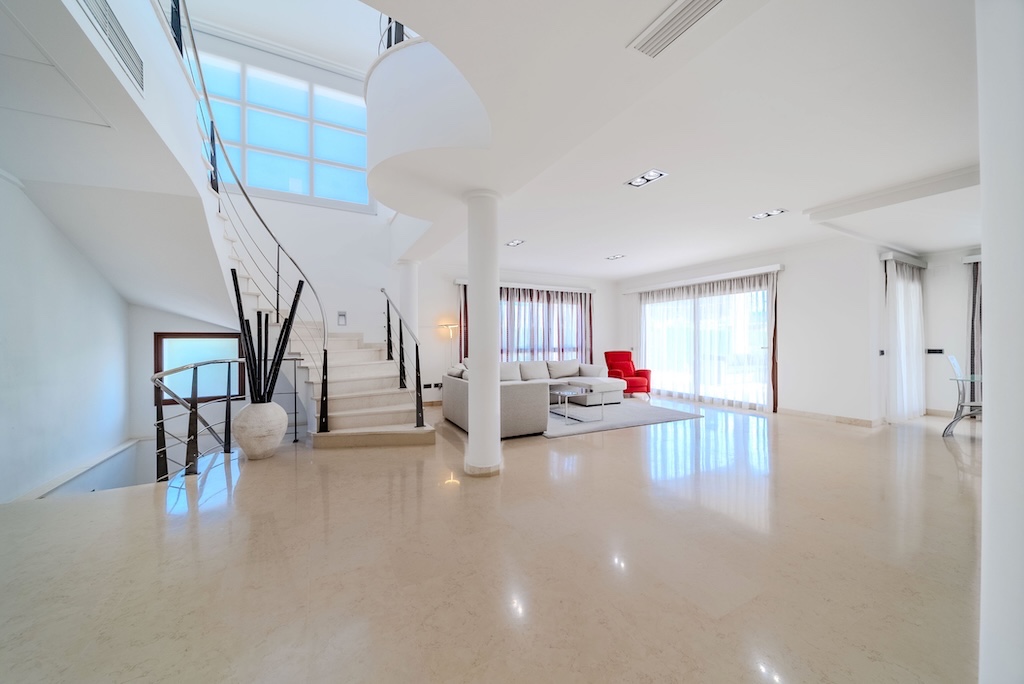 Villa a Cabo Roig, Alicante, Spagna 5 camere da letto, 477 mq. N° 128304