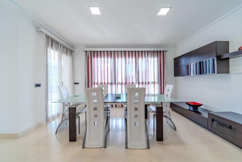 Villa a Cabo Roig, Alicante, Spagna 5 camere da letto, 477 mq. N° 128304