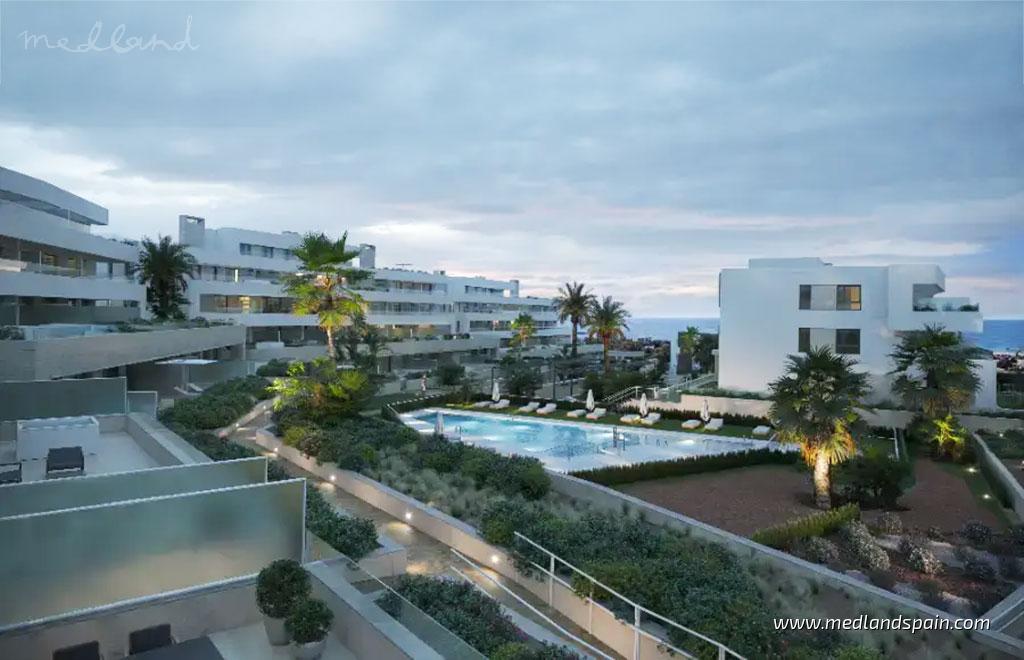 Lägenhet i Estepona, Malaga, Spanien 3 sovrum, 147 kvm. Nr. 130092