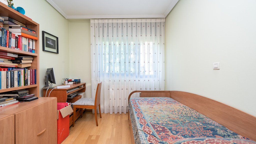 Apartamento en Madrid, España 2 dormitorios, 104 m2 No. 124559